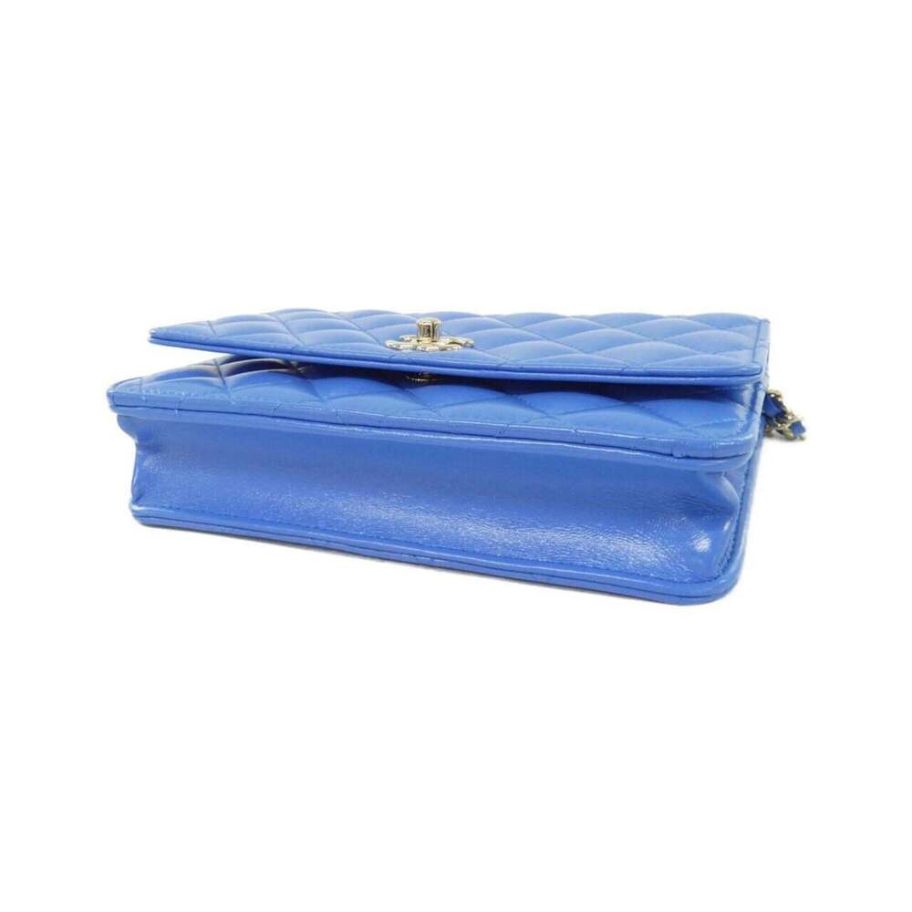 CHANEL Blue Wallet - Picture 3 of 8